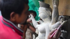 Making Idol Hindu Goddess Durga Kumartuli Stock Footage Video (100% Royalty-free) 1088488253 | Shutterstock