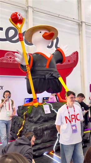 Explosive Video Game Cosplay Festival Comic Con #развлечения #cosplay #festival #anime #videogames