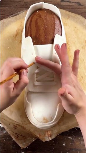 The sneaker cake challenge — Amazing creation! 🎂🔥 #cakeart