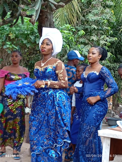 STUNNING GOWN#stuning #fypシ゚ #trenfs #goviral#creatorsearchinsights2025