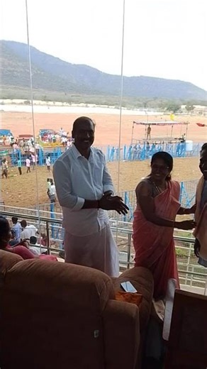 JALLIKATTU -ALANGANALLUR NADIPPU ARAKKAN WATERMELON STAR DR.T.DIWAGAR BPT,MIAP IS CHIEF GUEST