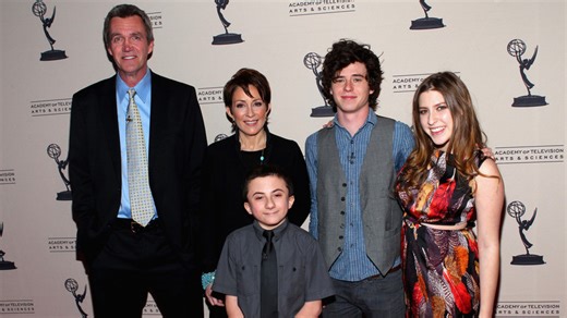 The real-life partners of The Middle cast