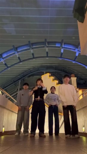 장소연 on Instagram: "오늘 롯데월드 온 사람???🎡🎢☺️ - DC - @lee_gi_woong 🤍🤍👍🏻 #you #dontoliver #fyp #reels #dancer #롯데월드 #10 #11"