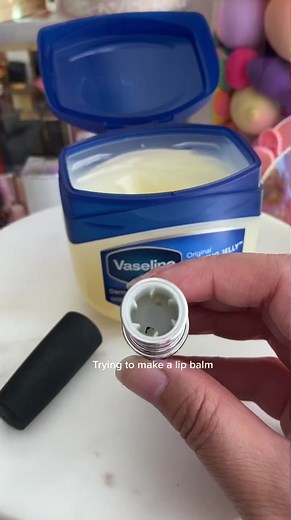 DIY Vaseline Lip Balm Tutorial