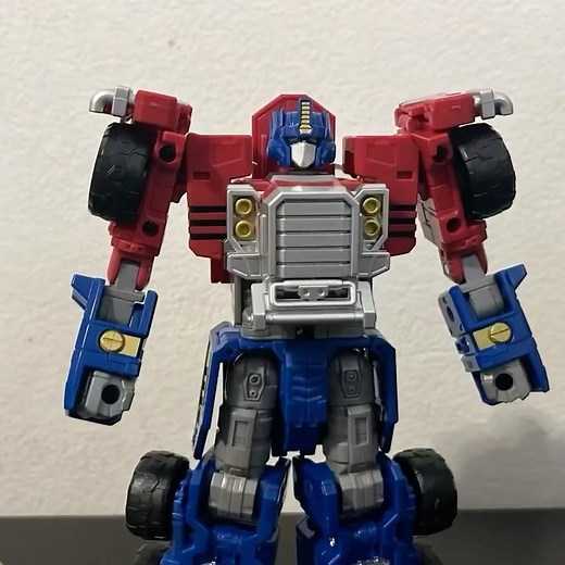 Legacy Evolution Armada Prime | Transformers Stopmotion #transformersarmada #optimusprime