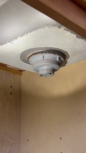 3.5M views · 10K reactions | Basket strainer replacement  #plumber #plumbing #howto #diy #tipsandtricks #homeowner #handyman #plomero #renovation #reels #trending #fyp | Plumb Young | Facebook