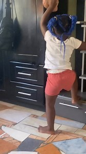 1.9K views · 625 reactions | I don’t know hatis going on but mai ava vari kurongedza zvinhu zvavo ,I hope she is moving out 珞拾拾 | Mai Jordina | Facebook