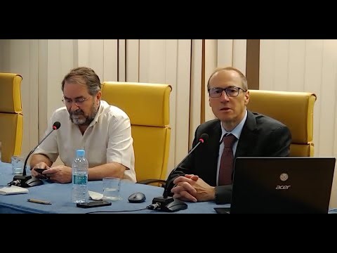 A NEW MODEL FOR EARTHQUAKE FORECASTING: QUANTECTUM