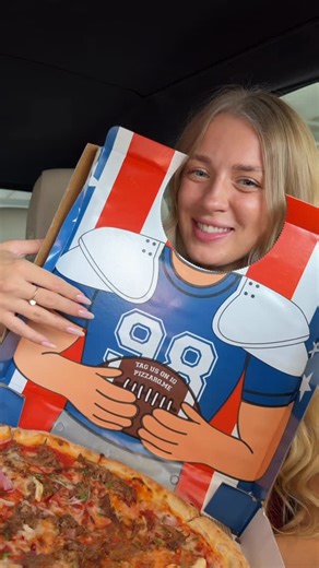 Nataliia Yaroslavtseva | Pizzaro is taking us Around the World with three new limited-edition pizzas 🌍🍕 USA, Greece, India - three countries, three flavors, three... | Instagram