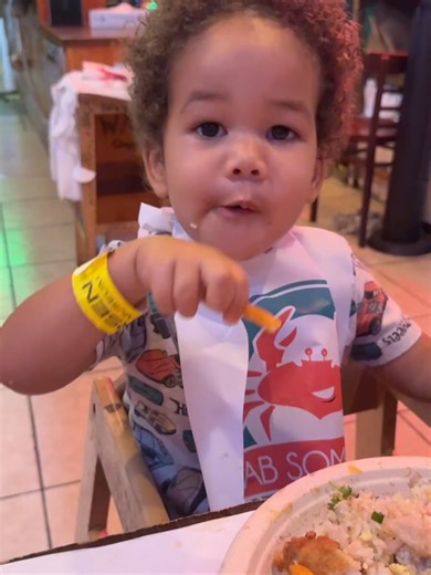 chrissy teigen on Instagram: "Sunday at the INCREDIBLE @petersenmuseum (we have been 20 times and it’s always fresh and amazing!) topped off with a meal at the shrimp lover 🤍 #AARON @keeganmichaelkey"