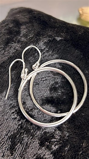 Handmade Sterling Silver Hoop Earrings, Polished Classic Hoops, Solid 925 Silver, Minimalist Everyday Jewelry - Etsy
