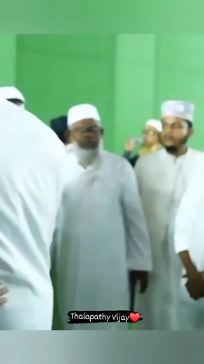 Unbelievable€ Vijay Thalapathy and Performing Namaz With Muslim's |Vijay Iftar #viralvidio | Kh Thanil Sheikh