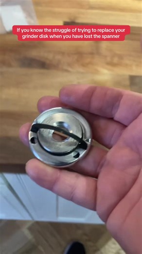Effortless Grinder Blade Replacement Tool Explained