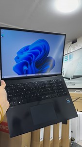 💻LG GRAM 17 / 13th I7-1360P / 32Go DDR5 / 1To SSD / 17” 2K 💻 🔹Cpu : Intel® Core™ i7-1360P vPro® Essentials de 13e génération (cache 18 Mo, 12 coeurs, 16 threads, 2,20 à 5,00 GHz Turbo, 28 W) 🔹Ram : 32Go DDR5 6000Mhz 🔹Carte graphique : Intel Iris Xe Graphics 🔹Disque : 1To SSD NVMe 🔹Écran : 17-inch IPS panel, WQXGA resolution (2560 × 1600) 🔹Clavier : QWERTY, Lumineux 🔹État : 9.7/10 ❌️ ❌ VENDU ️❌ ️❌ ‼️Fourni avec Chargeur d’origine et cartable‼️ ▫️Livraison 58 wilaya ▫️Garantie 03 mois et 