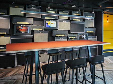 Investors - share information and key documents