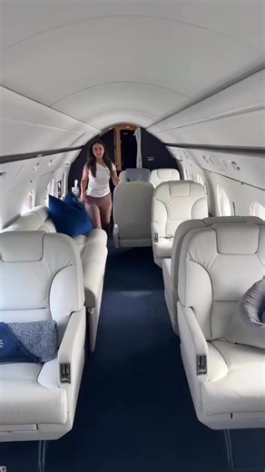 101K views · 1.3K reactions | Would you be flying in a 20 year old private jet? | Monicainajet | Facebook