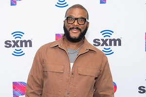 Tis’ The Season! Tyler Perry’s Thanksgiving Giveaway Feeds 5,000 Atlanta Families  | Essence