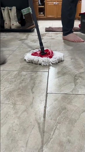 🫧How to get clean floors fast! Step 1: get O-Cedar Easywring Spin Mop & Bucket 10/10 recommend!