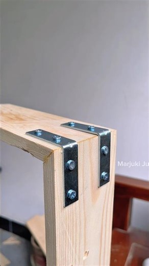 great wood joinery using brackets #woodworking #tips #diy #skills #ideas #diyproject