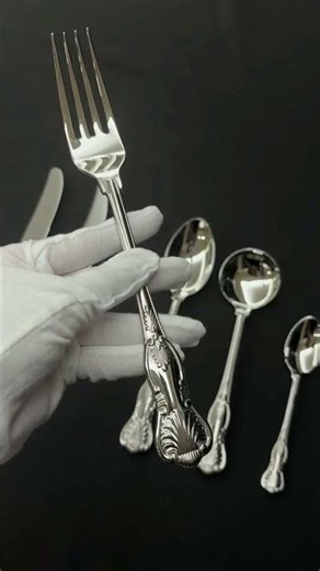 Shell Scroll Royale™ Flatware Set | FSLM-2617 Luxury Stainless Steel Cutlery