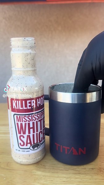 If it ain’t dripping I don’t want it! @killerhogsbbq did not miss with this sauce. Got it from @howtobbqright and this sauce has hold on my family lol. @arcticzone code mug for@the dipping helps keep the sauce warm. Wings smoked on my @traegergrills pro 780 at 375 for about an hour. #howtobbqright #drip #drip4sale #saucy #chicken #chickenwings #smoked