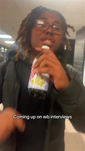 WB interviews (@wb_interviews1)’s video of haircut