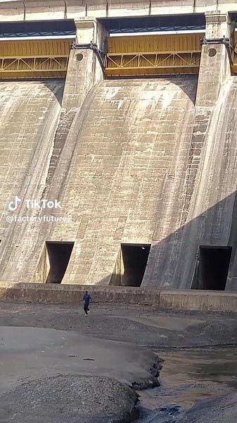 Hirakud Dam Gates Opening Alert
