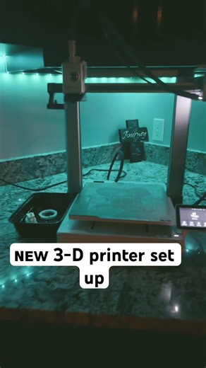 New 3-D printer set up # ɴᴇᴡ ʟɪɢʜᴛs￼