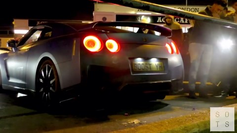 Lamborghini Aventador ON FIRE! Huge Flames on the Streets of London 🔥