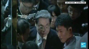 Jailed leader of S. Korea’s Samsung walks free in latest early release for business elite