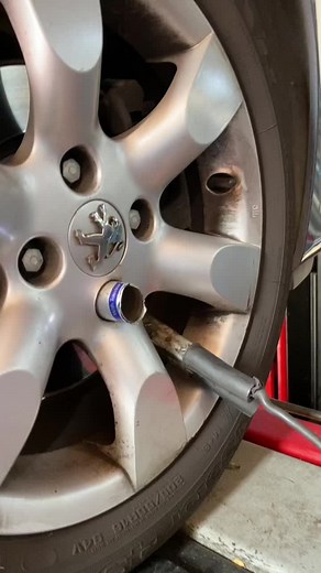 Locking wheel nut removal #tyres #wheels #tires #cars #car #x #tyre #rims #bullet #alloywheels #modified #brakes #offroad #alloys #pirelli #instacars