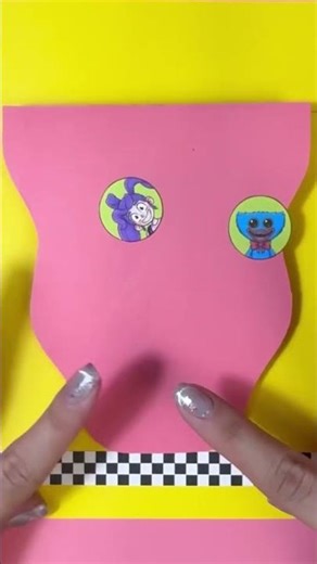 Poppy Playtime Paper Game. Who win ?