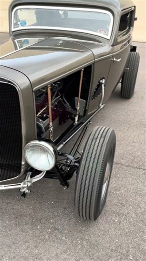 1932 GMC 302 6 Cylinder Hot Rod with a Howard Head BarryT Goodguys