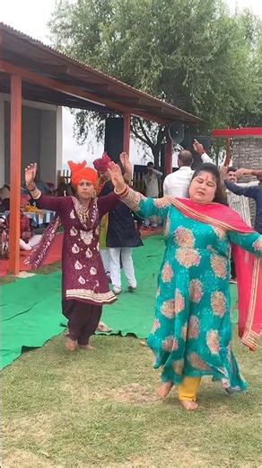 15 million views ❤️ Dogri song 🥰❤️😃 Dance ❤️ #shorts #ytshorts #dancevideo #viraldance #haryanvi