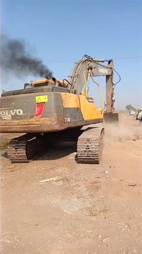 VOLVO EXCAVATOR 210#volvo #viral #shortvideo #trendingshorts