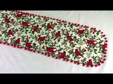 Easy Christmas Table Runner
