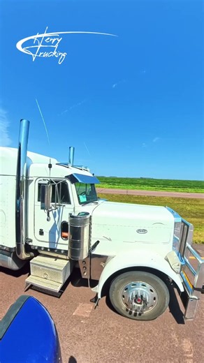 # #henrytrucking1 #truckesvlogs #trucking #longhaultrucker #truck #foryou