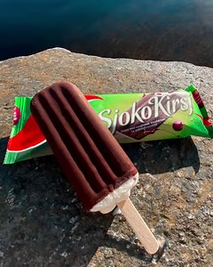 4.7K reactions · 178 shares | Det var ingen aprilspøk SjokoKirsj kommer tilbake i ny form!☀️ Fra uke 18 finner du den på Esso, Deli de Luca, Shell og Mix i et begrenset opplag! | Hennig-Olsen Is | Facebook