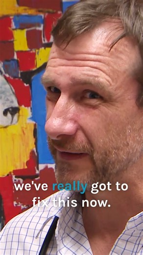 Vet trims Pug’s giant tongue 😮 | Bondi Vet