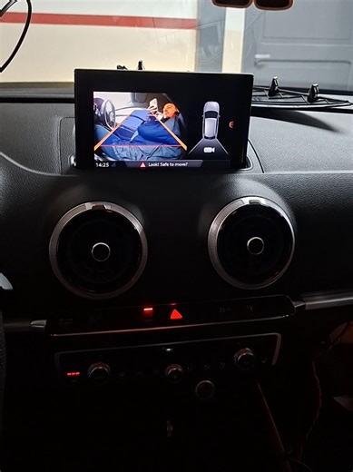 Audi A3 MY2018 - Ugradnja original parking kamere 📽 Ostale usluge koje nudimo su: Chiptuning, Dyno merenje snage, DPF, EGR AdBlue OFF. Dijagnostika, Azuriranje navigacionih mapa, kodiranje, retrofit. 📲Kontakt: 065/55-666-14 🌍www.chip-tuning.rs