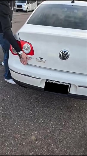 The rattle is so bad😭😭 #car #bassboosted #hype #fyp #speakers @Raider6112 thx for the vid