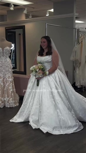 POV: you were born to wear a ball gown to your wedding 🕊️🕯️✨🏹 #baleysbridal #dfwbrides #dallasbridalshop #weddingdressshopping #ballgownweddingdress