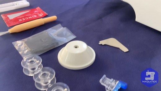 🧵SINGER Tradition 2250‼️ ✅ 10 puntadas incorporadas. ✅Estructura interna en metal que da mayor estabilidad al coser ✅Poyente motor que permite realizar 4 horas continuas de costura ✅ Incluye prensatelas que permiten realizar ojales, cierres y otros tipo de costuras. ✨Tú aliada ideal para proyectos de costura en el hogar ✨, ¿La necesitas? Entonces escríbenos 💬 wa.me/593984569347 No tienes efectivo? ¡No hay problema! 💥 ¡Crédito directo solo con la cédula y paga desde MARZO! 💳 Difiere hasta 30