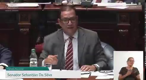 Si fueron parte de conexión ganadera no son anti chorros , si hicieron una estafa al Estado con 2 barquitos , no son anti chorros , si montaron una asociación para delinquir en torre ejecutiva, no son antichorros , en fin pura hipocresía del @_PNacional_