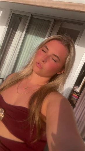 Think this dress might be my new fav ♥️🥂