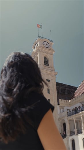 Os melhores anos da tua vida estão aqui, à tua espera. Sem pressão. 🔮 Começa já a ver os tons do teu Futuro: descobre as cores das Faculdades da UCoimbra. 💛 FMUC - Faculdade de Medicina da Universidade de Coimbra ❤️ Faculdade de Direito da Universidade de Coimbra 🩵 FCTUC 💙 Faculdade de Letras da Universidade de Coimbra - FLUC 💜 FFUC - Faculdade de Farmácia da Universidade de Coimbra ❤️🤍 FEUC - Faculdade de Economia da Universidade de Coimbra 🧡 Fac. de Psicologia e de Ciências da Educação 
