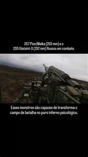 FRONTEIRAS EM GUERRAS on Instagram: "Na guerra da Ucrânia, a Rússia emprega o sistemas de artilharia pesada como o 2S7 Pion/Malka (203 mm) e o 2S5 Giatsint-S (152 mm) principalmente para bombardeios de longo alcance, destruição de posições fortificadas e pressão psicológica sobre áreas defensivas ucranianas. Esses meios não são usados em contato direto, mas sim como instrumentos de fogo profundo, buscando atingir centros logísticos, concentrações de tropas e infraestrutura militar atrás da linha