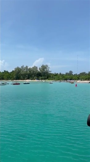 Crystal Blue Waters 🌊 | Boat Ride Paradise 🚤✨