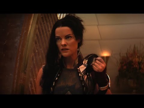 Loki 1x04 - Lady Sif Time Loop Scene l Tom Hiddleston Jaimie Alexander - Loki- Sylvie Flashback