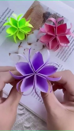 색종이로 화려한 꽃 접기 Easy Flowers Craft Making #색종이접기 #origami #origamitutorial
